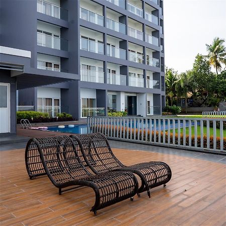 Kent Baywatch Suites Kochi Bagian luar foto