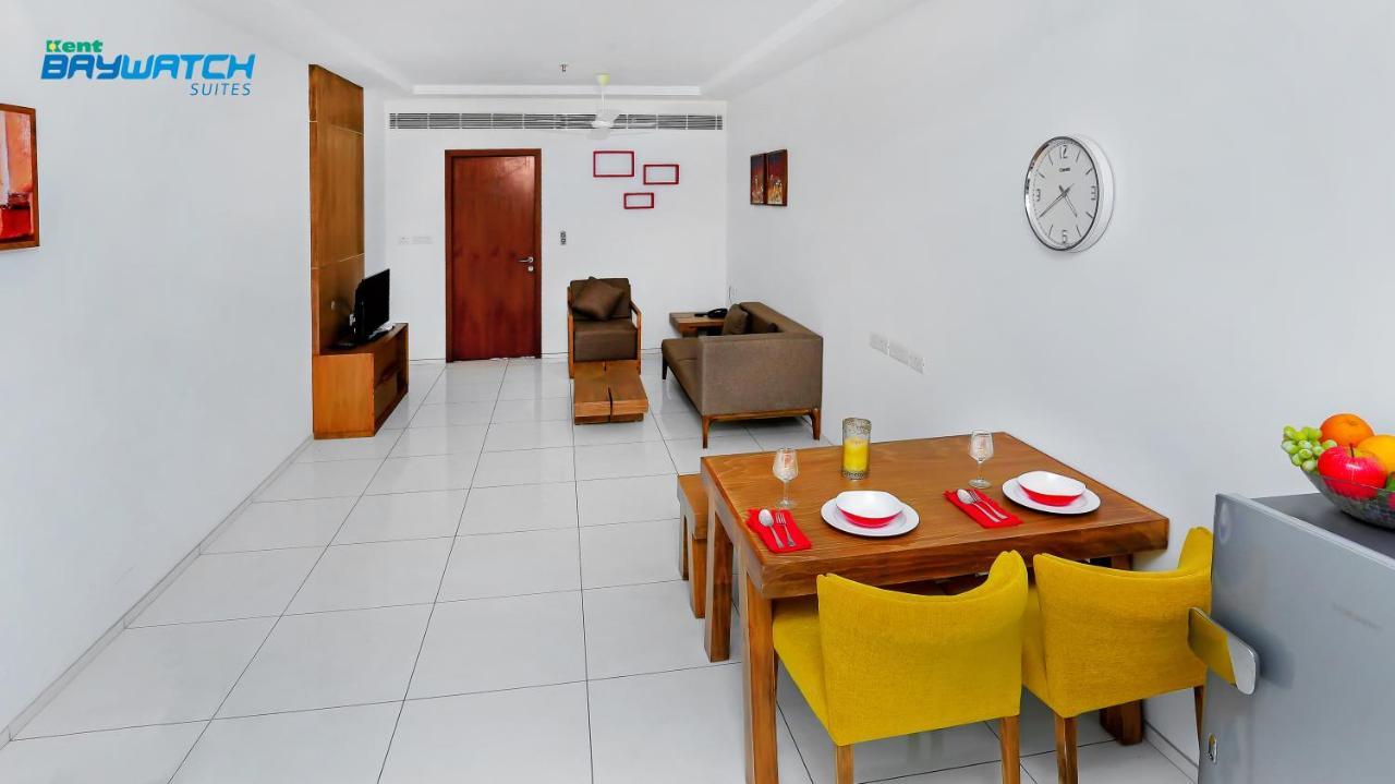 Kent Baywatch Suites Kochi Bagian luar foto