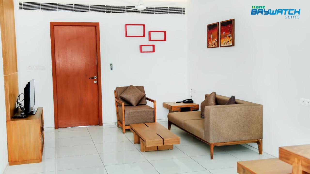 Kent Baywatch Suites Kochi Bagian luar foto