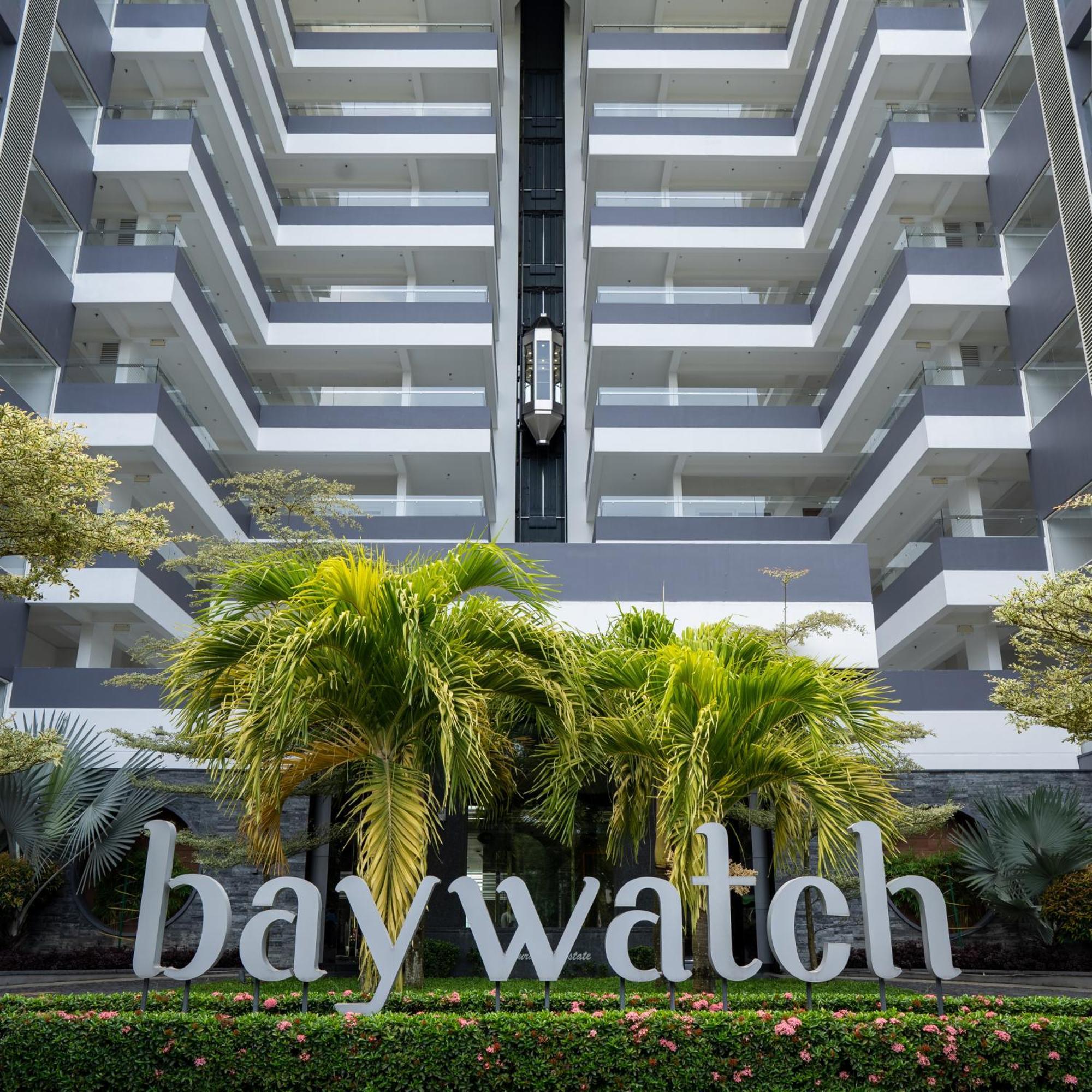 Kent Baywatch Suites Kochi Bagian luar foto